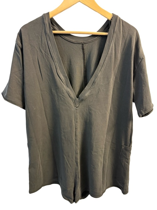 Free People MOVEMENT NWOT Hot Shot Tee Romper Short Size XS Oversized Cozy - Picture 7 of 13